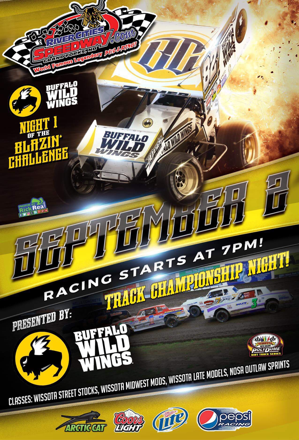 River Cities Speedway September 2nd 2016 Buffalo Wild Wings Night one of the Blazin' Outlaw Sprint Car Challenge and Track Championship Night 
